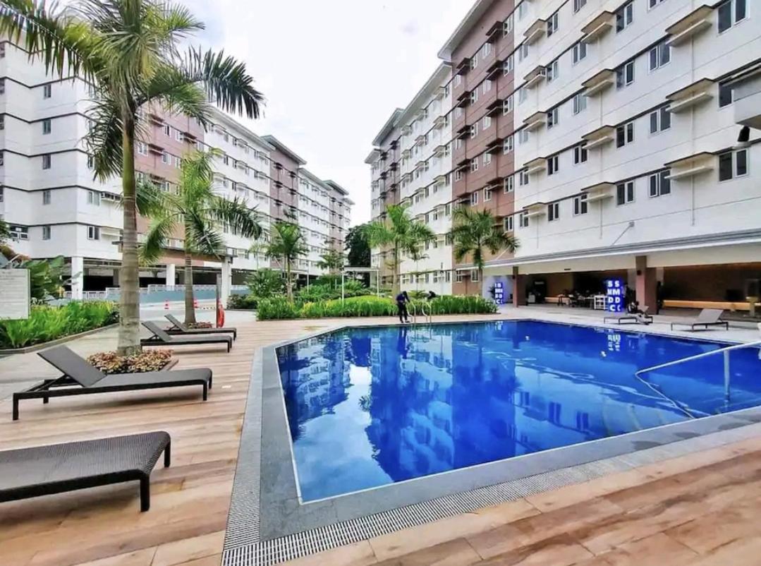 Staycation Ni Inday Trece Martires ภายนอก รูปภาพ